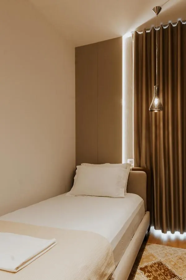 Sharm Hotel Luxury Гирокастра