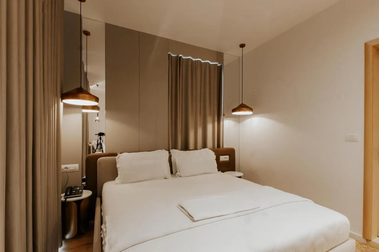 Sharm Hotel Luxury Гирокастра