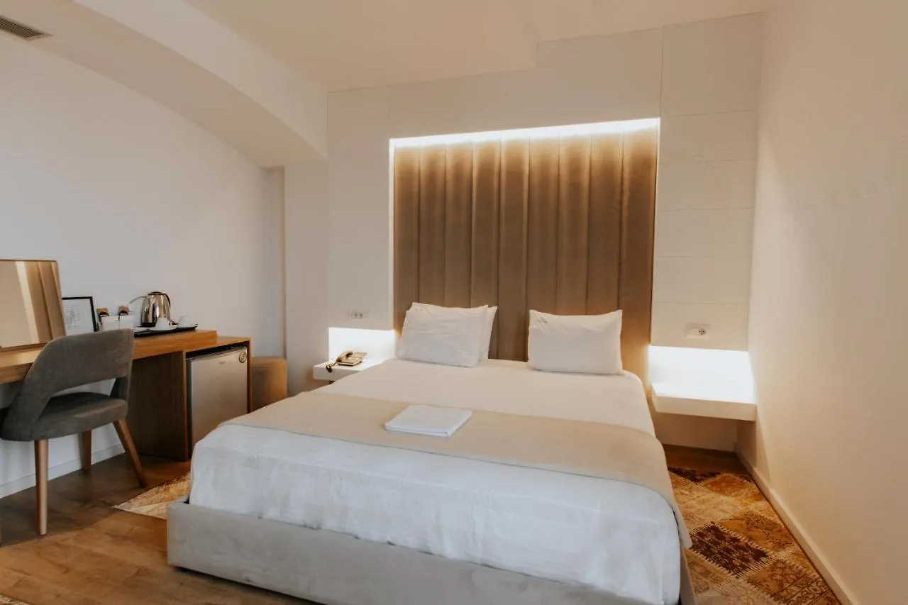 ****  Sharm Hotel Luxury Гирокастра Албания