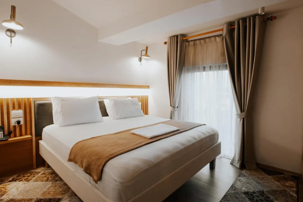 ****  Sharm Hotel Luxury Гирокастра Албания