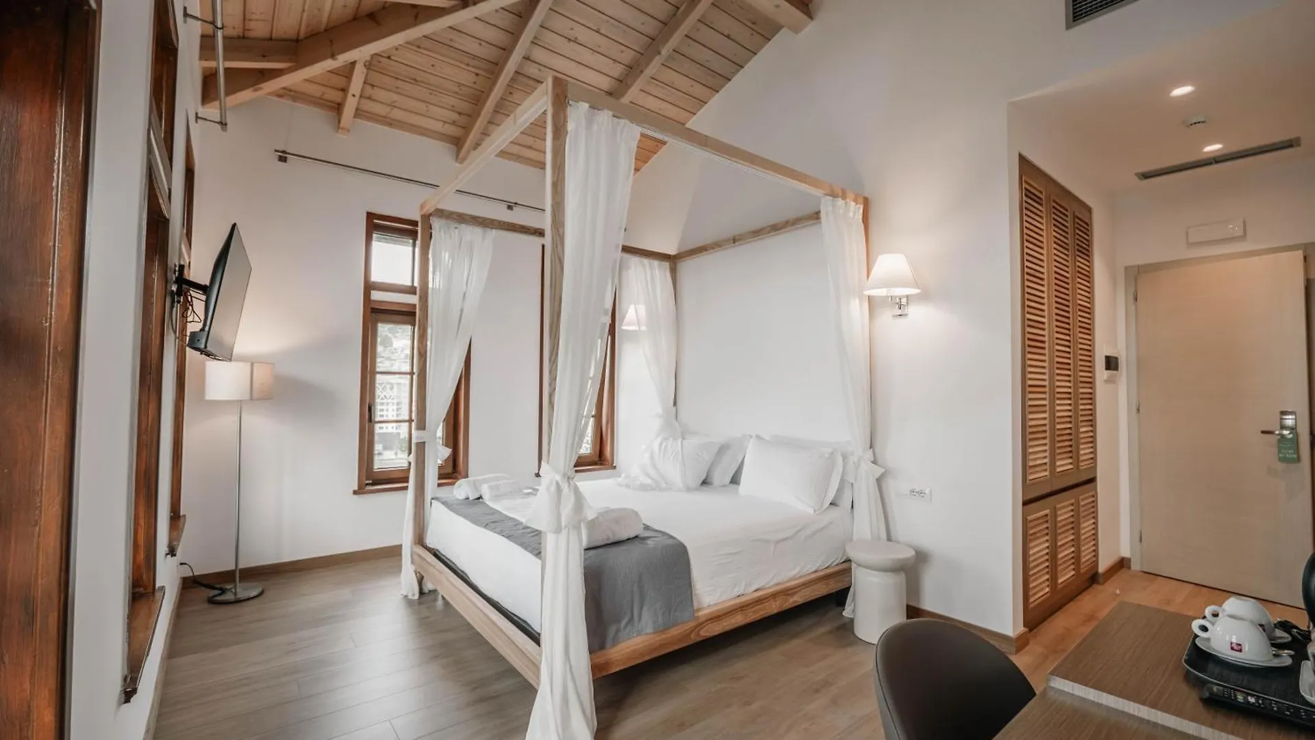 Gjirokastër Sharm Hotel Luxury