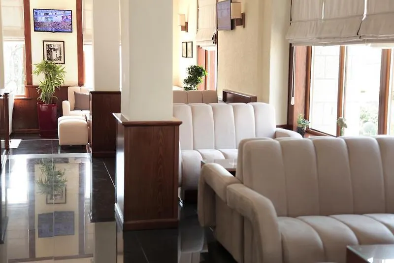 Sharm Hotel Luxury Гирокастра
