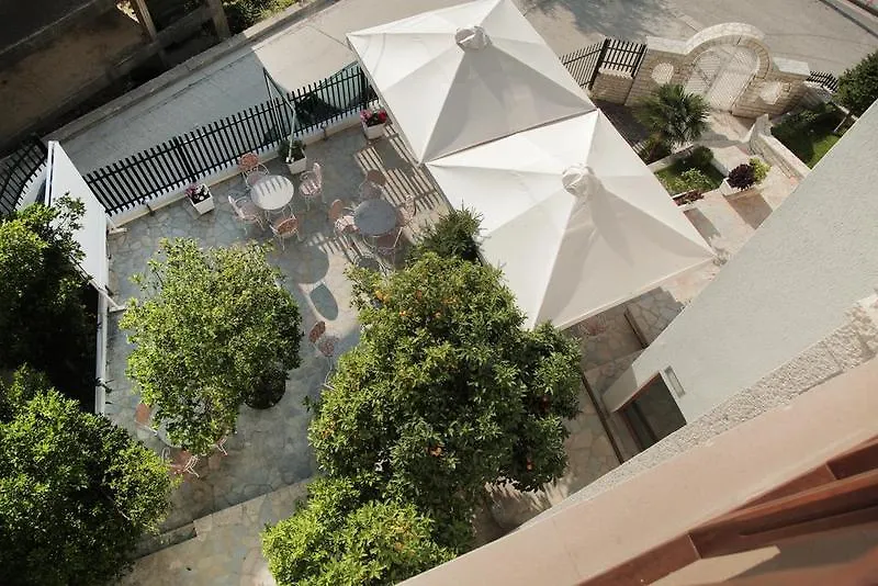 Sharm Hotel Luxury Гирокастра
