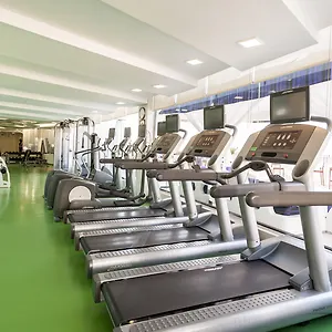 Hotel Al Barsha By Ihg Dubái